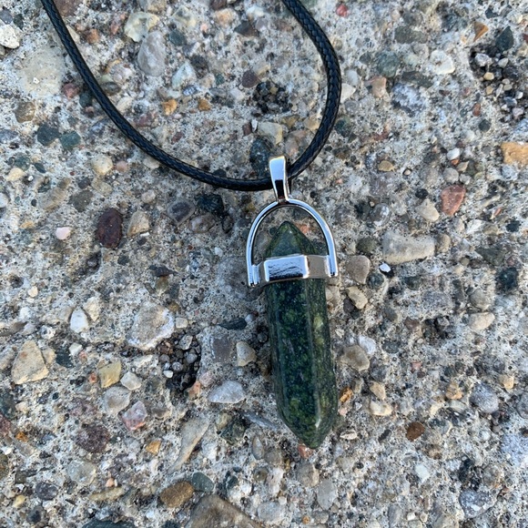 Jewelry - Healing Hexagonal Stone Pendant • Charm Necklace